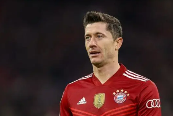  拜仁客场不敌弱旅爆冷丢榜首位置  